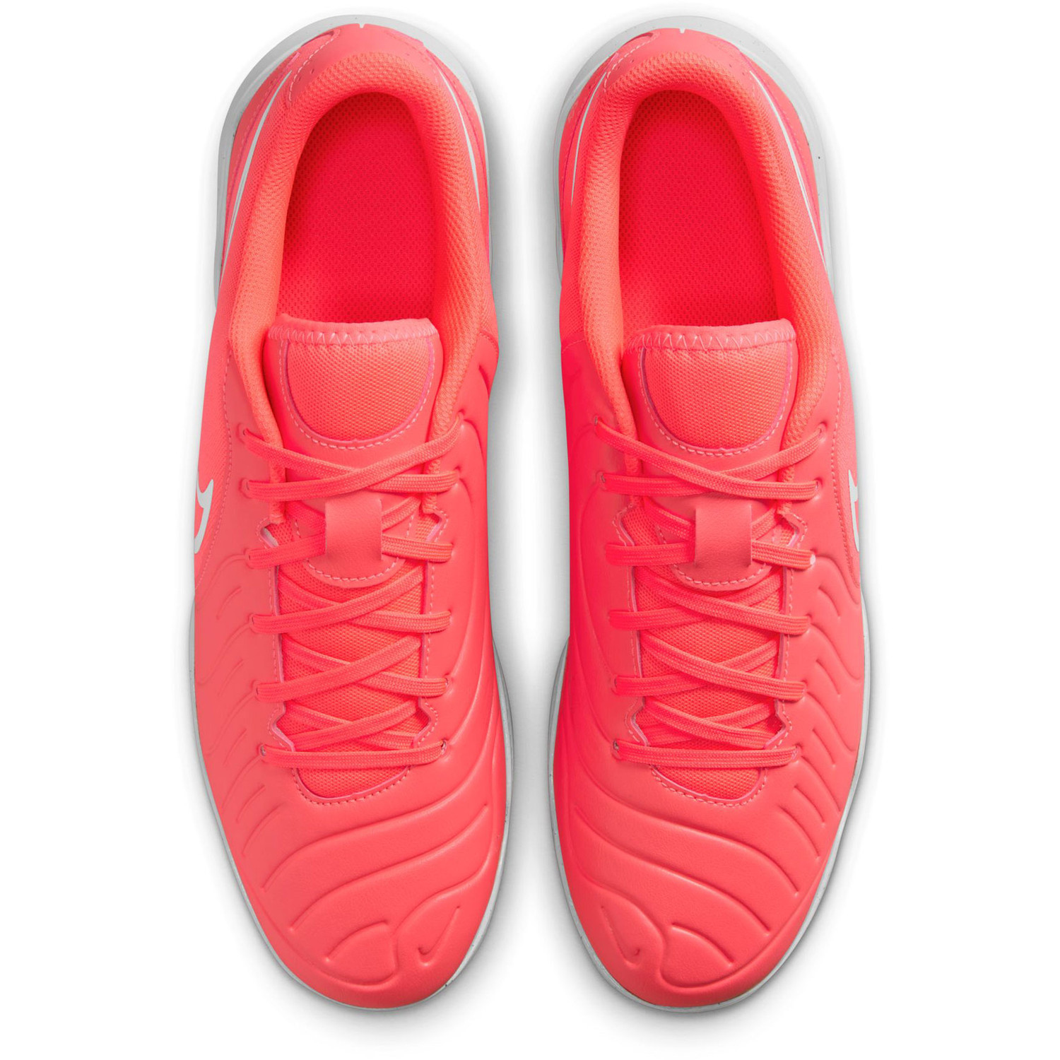 Бутси Nike LEGEND 10 CLUB IC DV4343-800