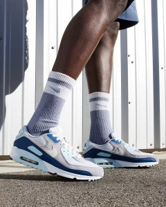 Кросівки Nike Air Max 90 "Pure Platinum / Glacier Blue / Court Blue" FN6958-001