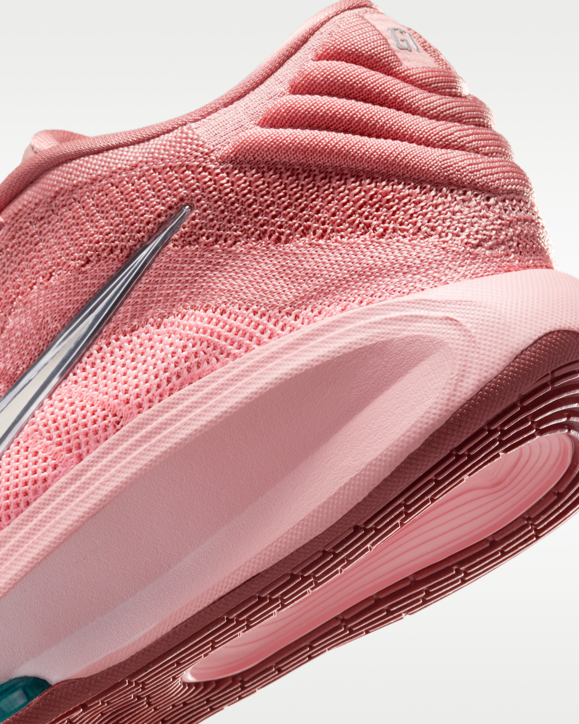 Кросівки Nike GT Hustle 3 FV5953-602