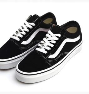 Кеди унісекс Vans Ua Old Skool Black VN000D3HY28 36.5 VN000D3HY28