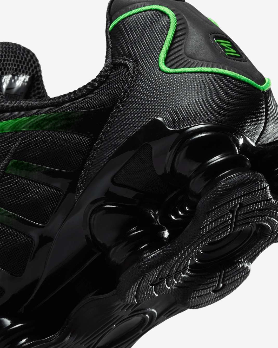 Кросівки Nike Shox Tl Black/Green AV3595-012