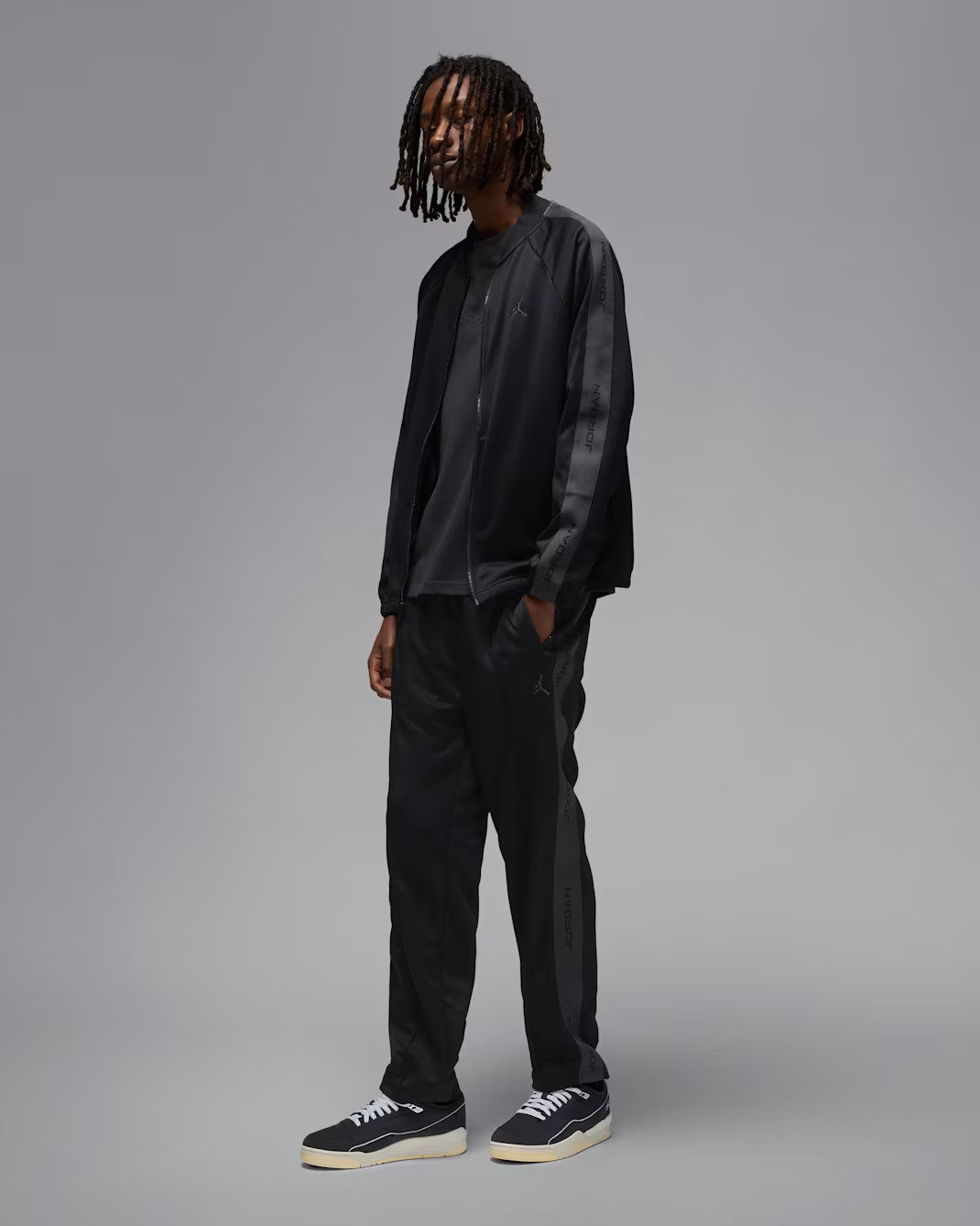 Костюм спортивний Jordan Essentials HF9341-010__HF9339-010