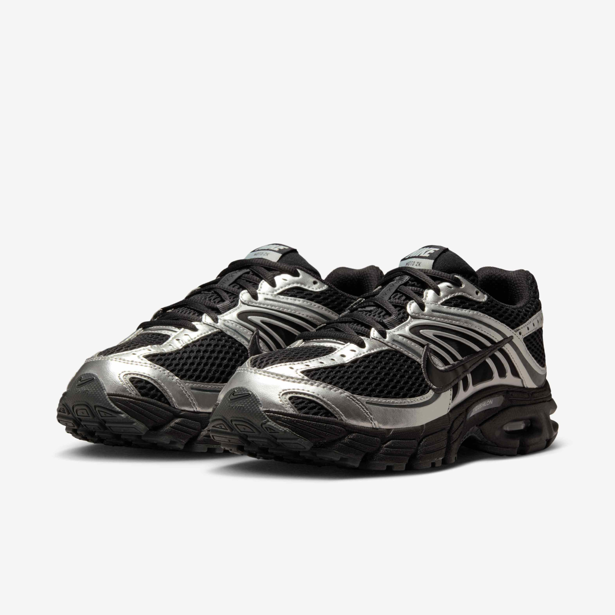 Кросівки Nike W AIR MAX MOTO 2K HQ2056-007