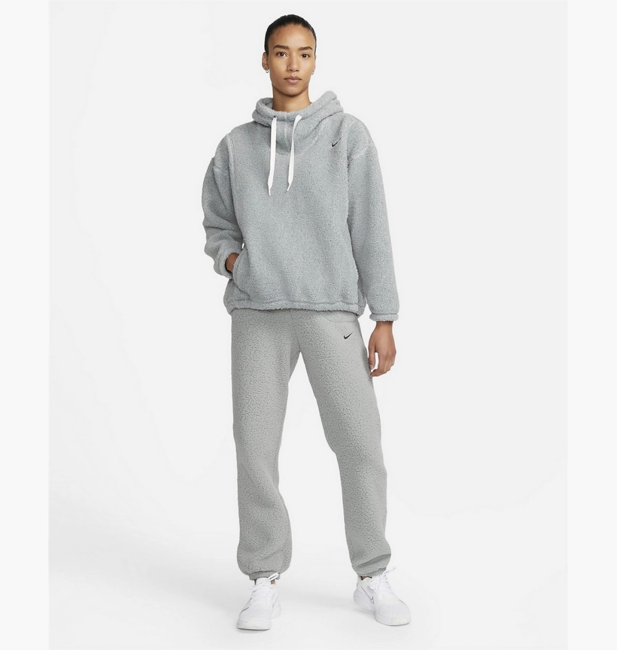 Куртка Nike Therma-FIT Pullover Training Hoodie - Women's DD6470-073