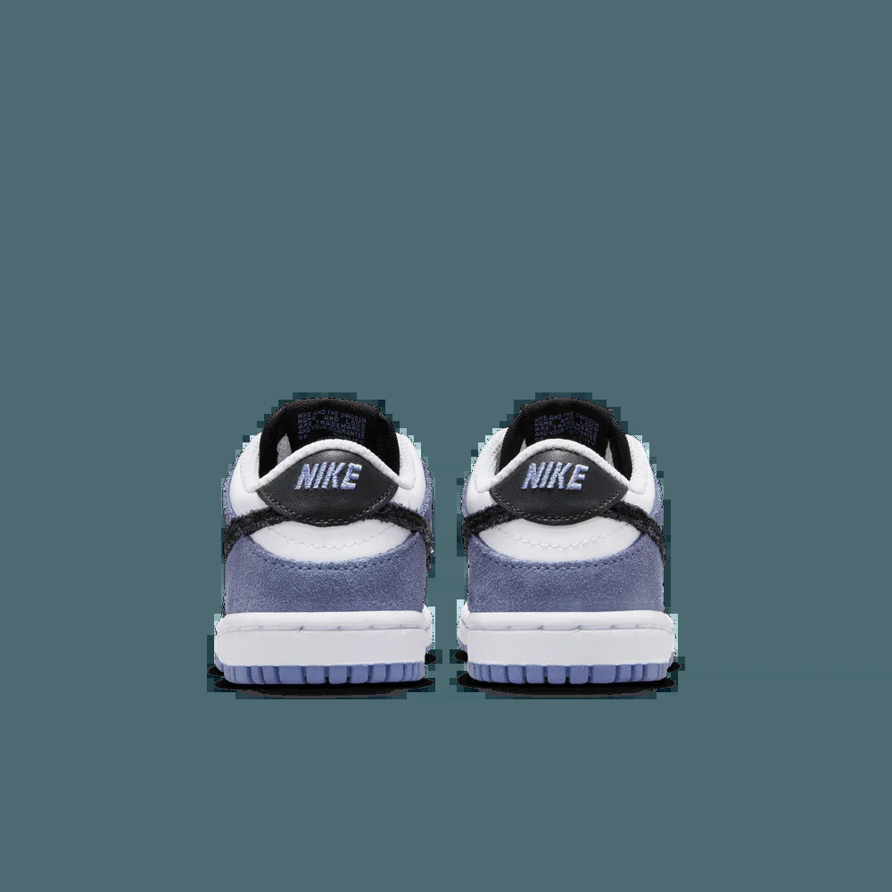 Кросівки Nike IQ2750-103