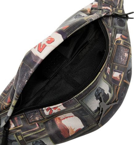 Сумка на пояс Nike Jordan JAM BOROUGH GFX CROSSBODY BAG 2L чорний, сірий Чол 27 x 14 x 12 cм MA9065-K90