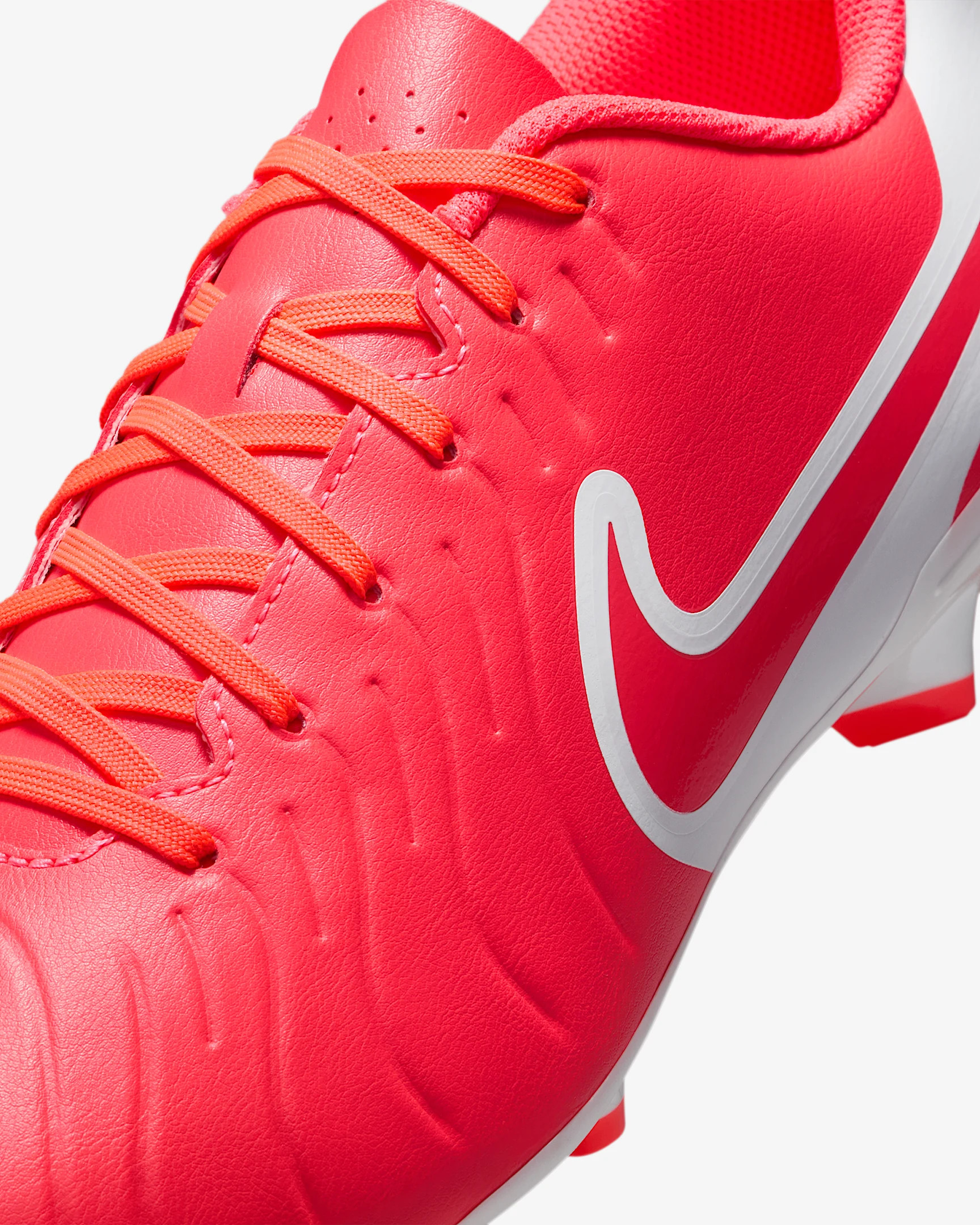 Бутси Nike LEGEND 10 CLUB FG/MG DV4344-800