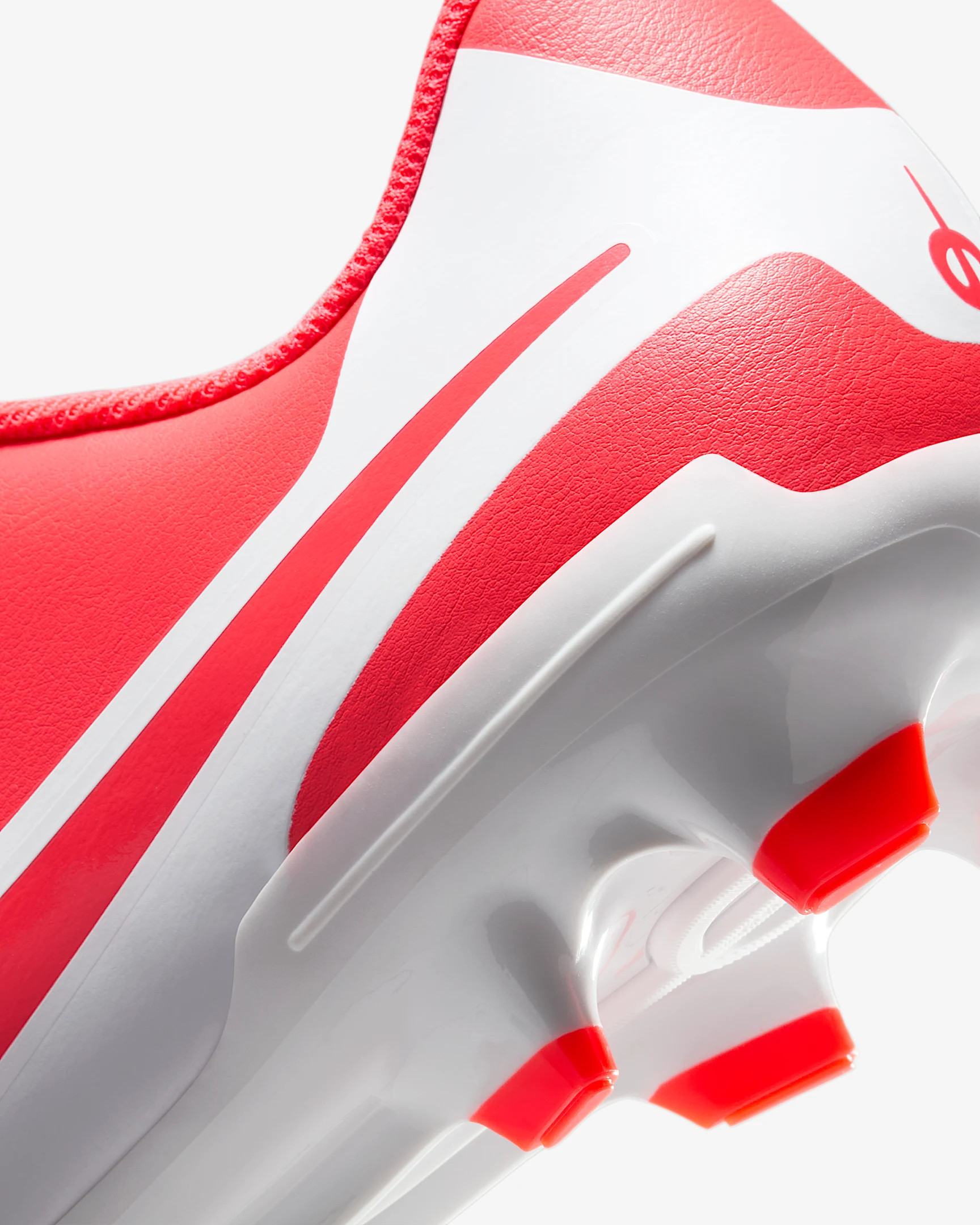 Бутси Nike LEGEND 10 CLUB FG/MG DV4344-800