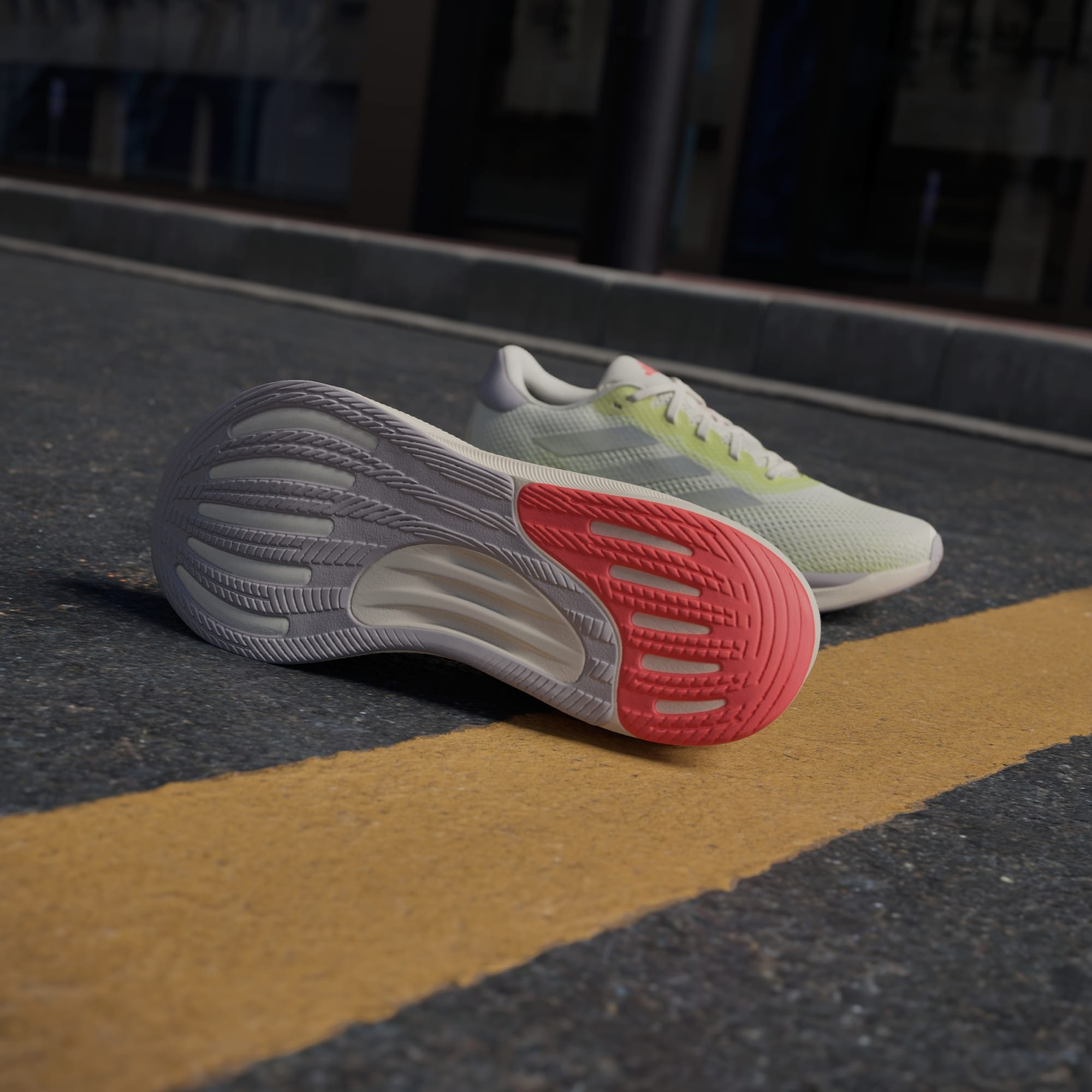 Кросівки Adidas Supernova Stride 'Off White Pulse Lime' IE8181 IE8181