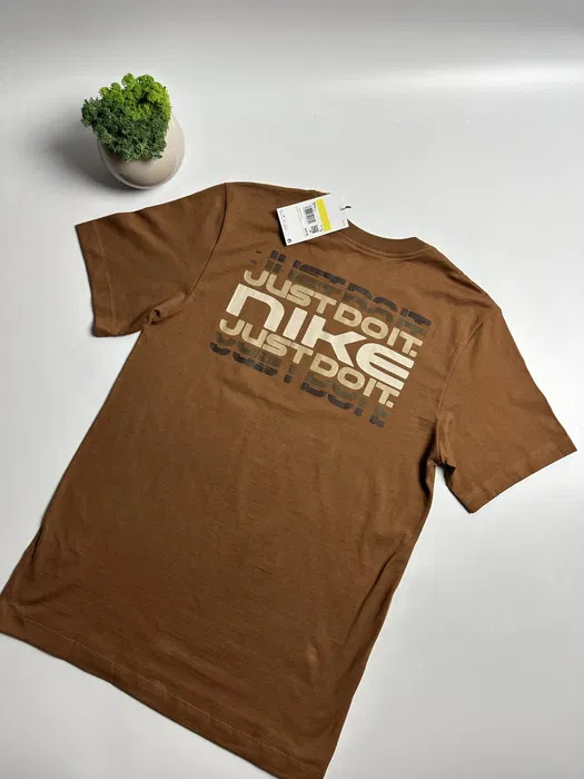 Футболка Nike Crew Reverb white IB3748-237