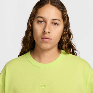 Футболка чоловіча Nike Sportswear Premium Essential Tee Green DO7392-736