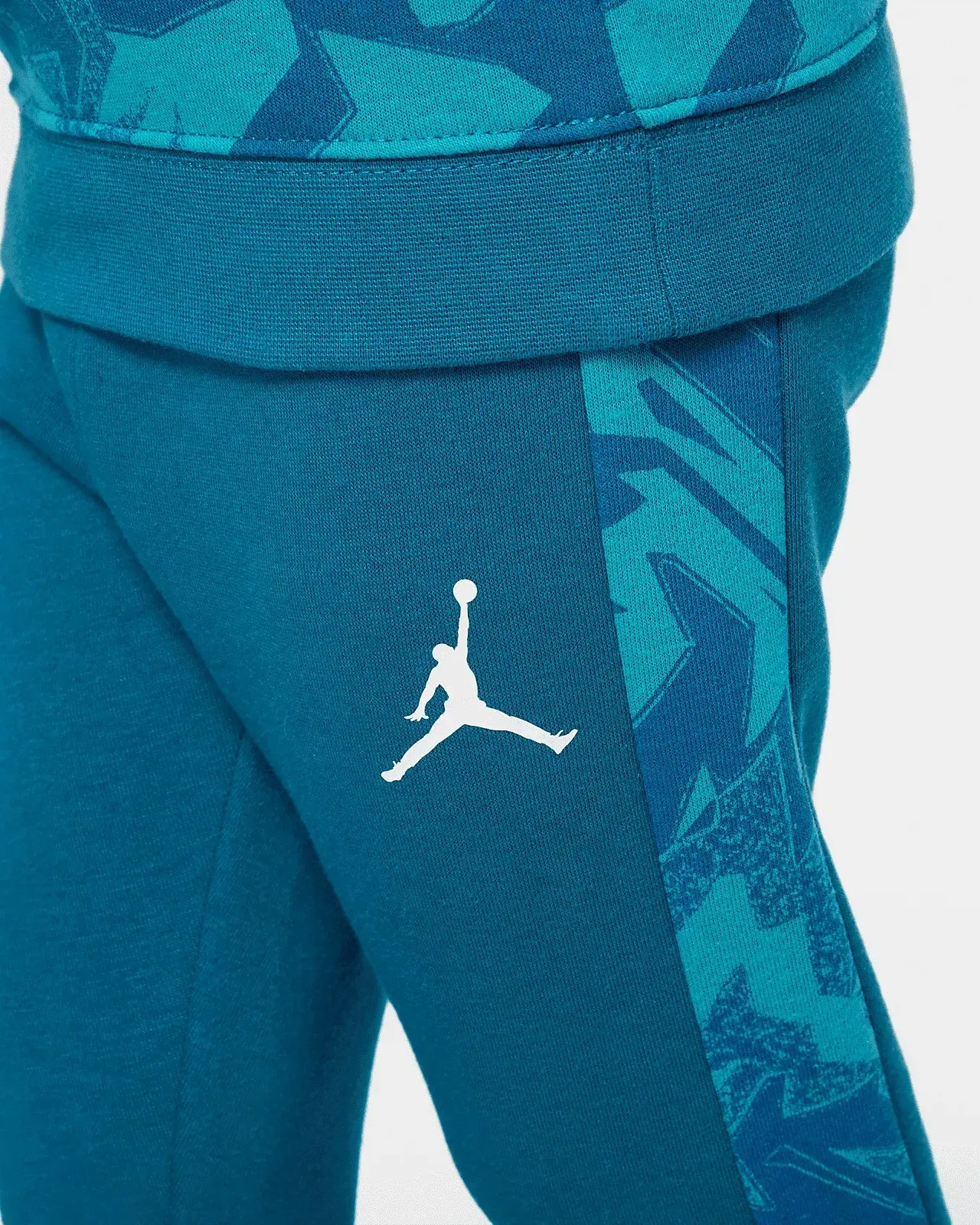 Костюм спортивний Jordan kids pullover and joggers 75B707-U41