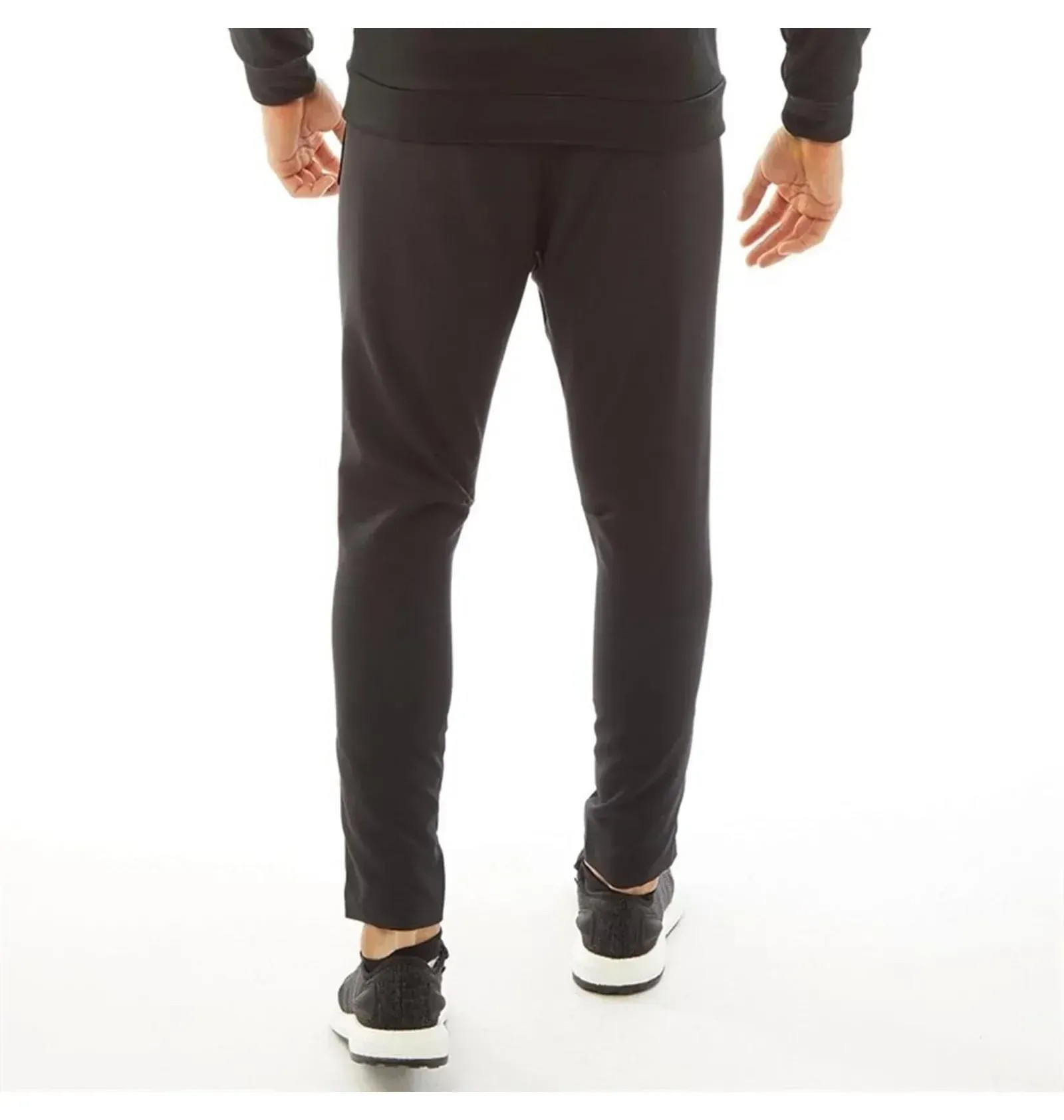 Штани чоловічі Adidas Woven Track Pants Black HD1594