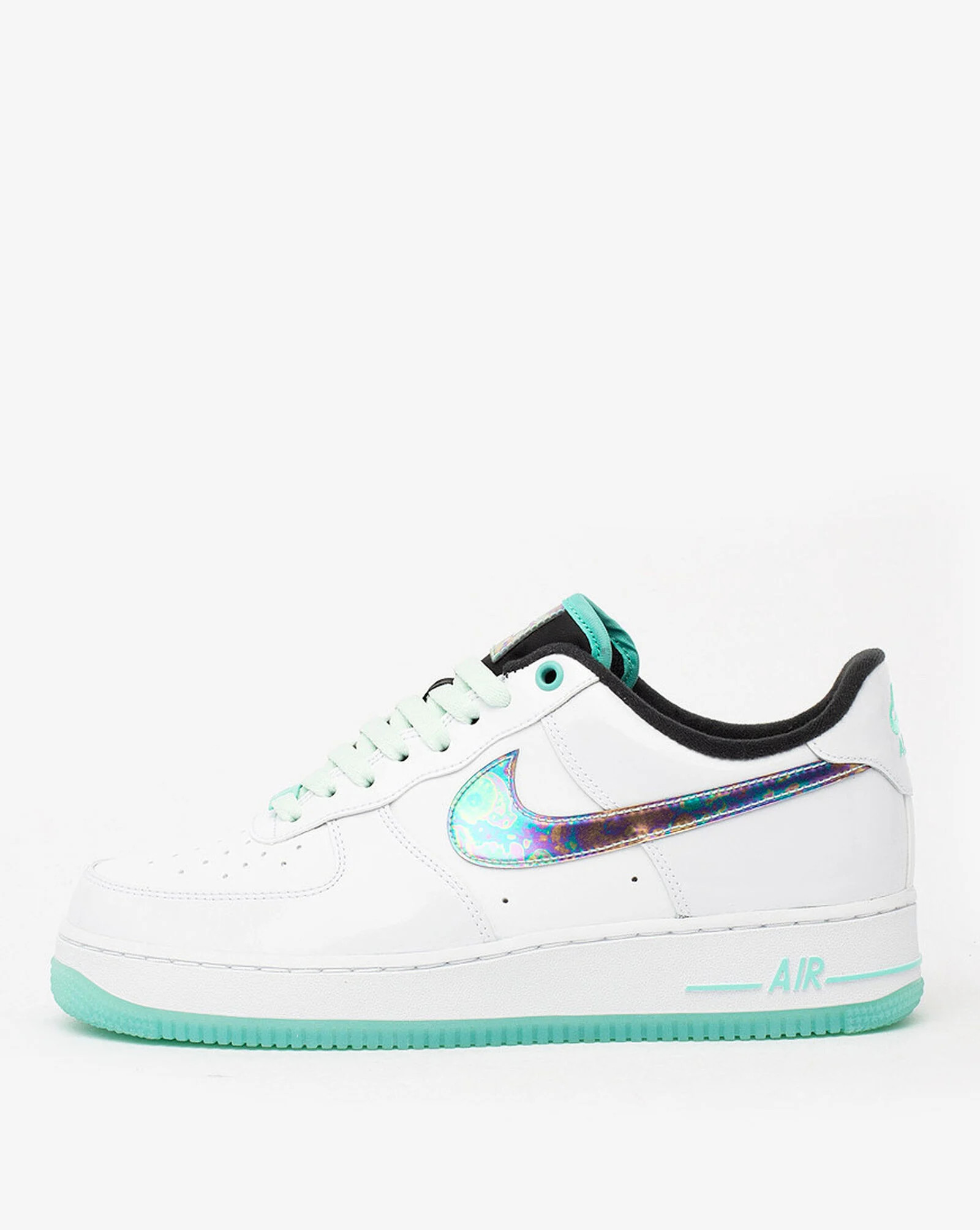 Кросівки Nike AIR Force 1 07 LV8 DD9613-100