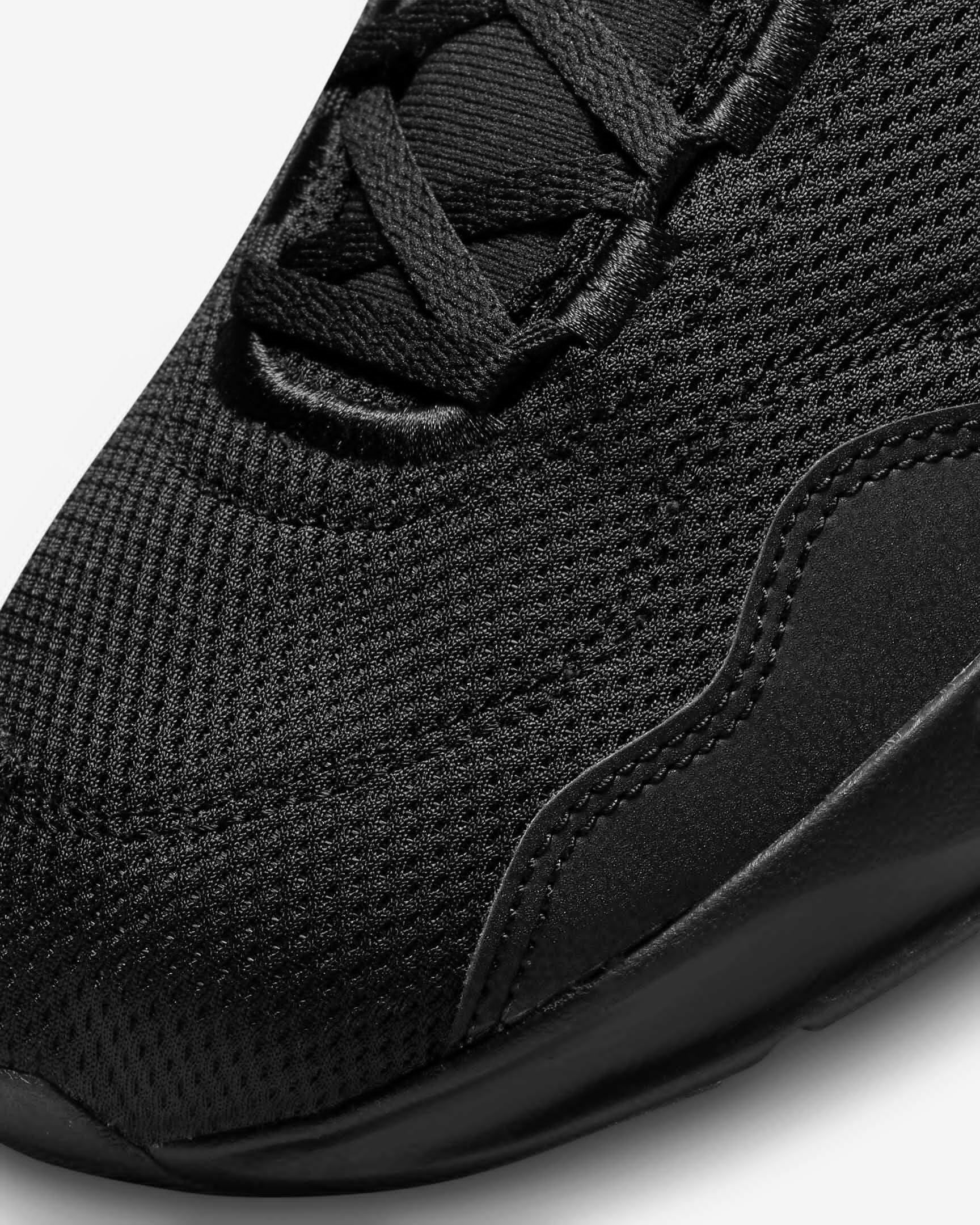 Кросівки Nike Legend Essential 3 Next Nature DM1120-007