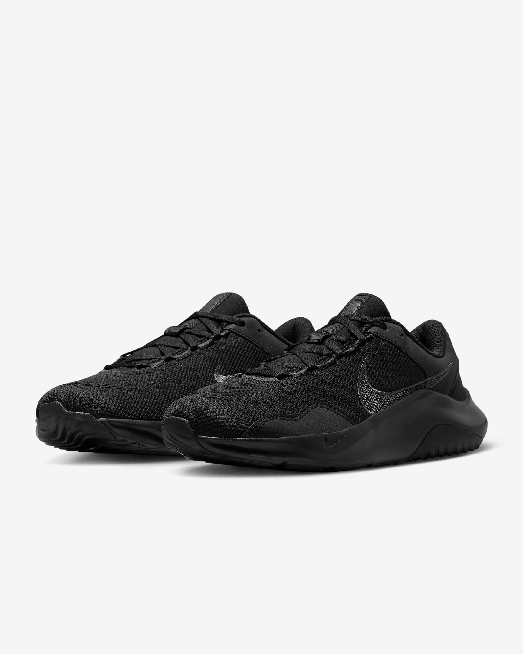 Кросівки Nike Legend Essential 3 Next Nature DM1120-007