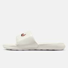Кросівки W NIKE VICTORI ONE SLIDE SWH FZ1394-100