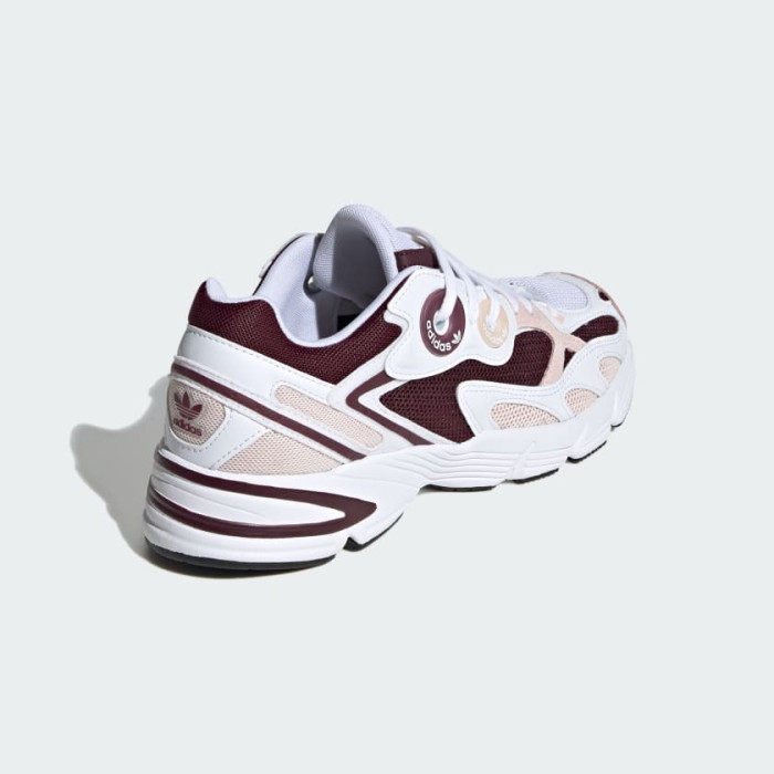Кросівки жіночі Adidas Astir IE6986