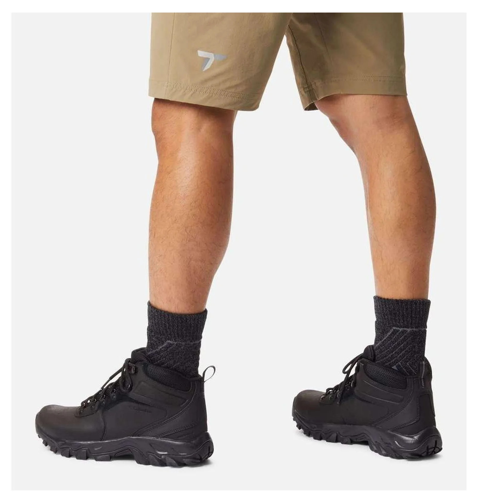 Черевики чоловічі Columbia Newton Ridge Plus Ii Waterproof Brown BM3970-014