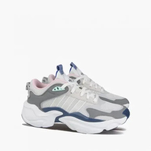 Кросівки Adidas Magmur Runner EE5045