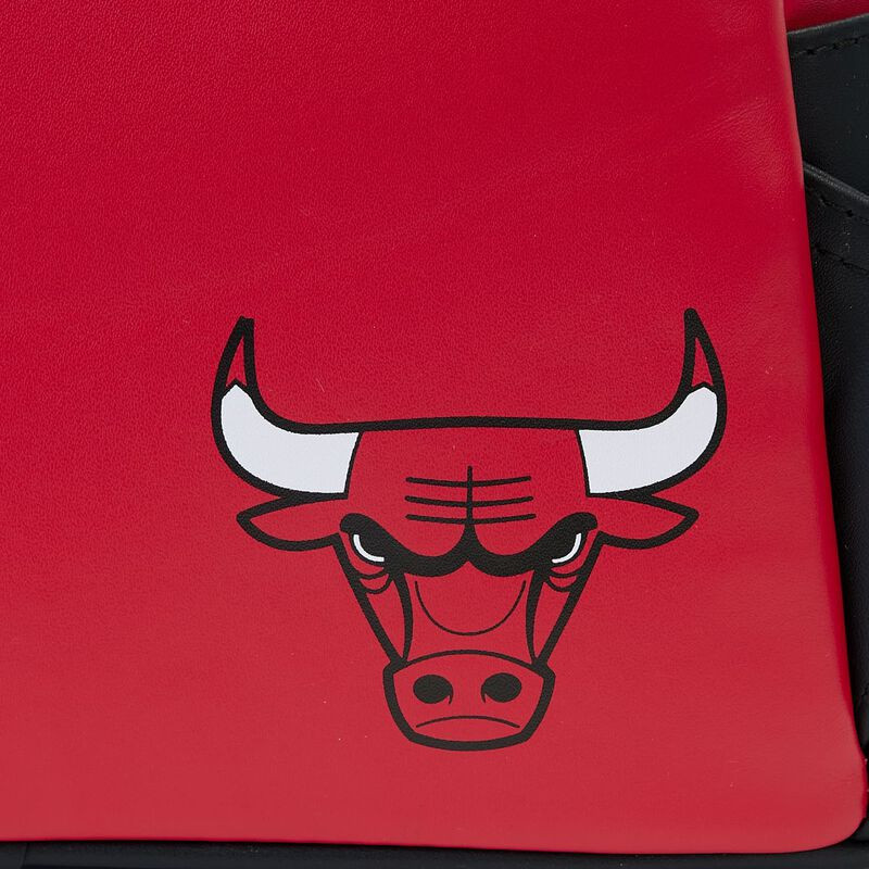 Рюкзак Loungefly NBA Chicago Bulls Patch Icons 1026