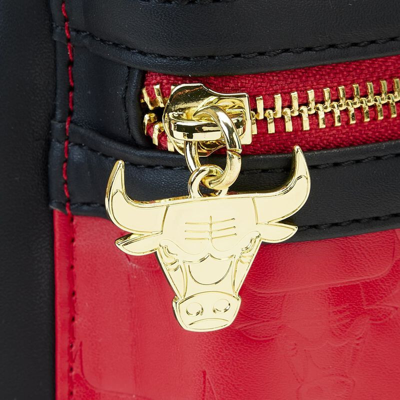 Рюкзак Loungefly NBA Chicago Bulls Patch Icons 1026