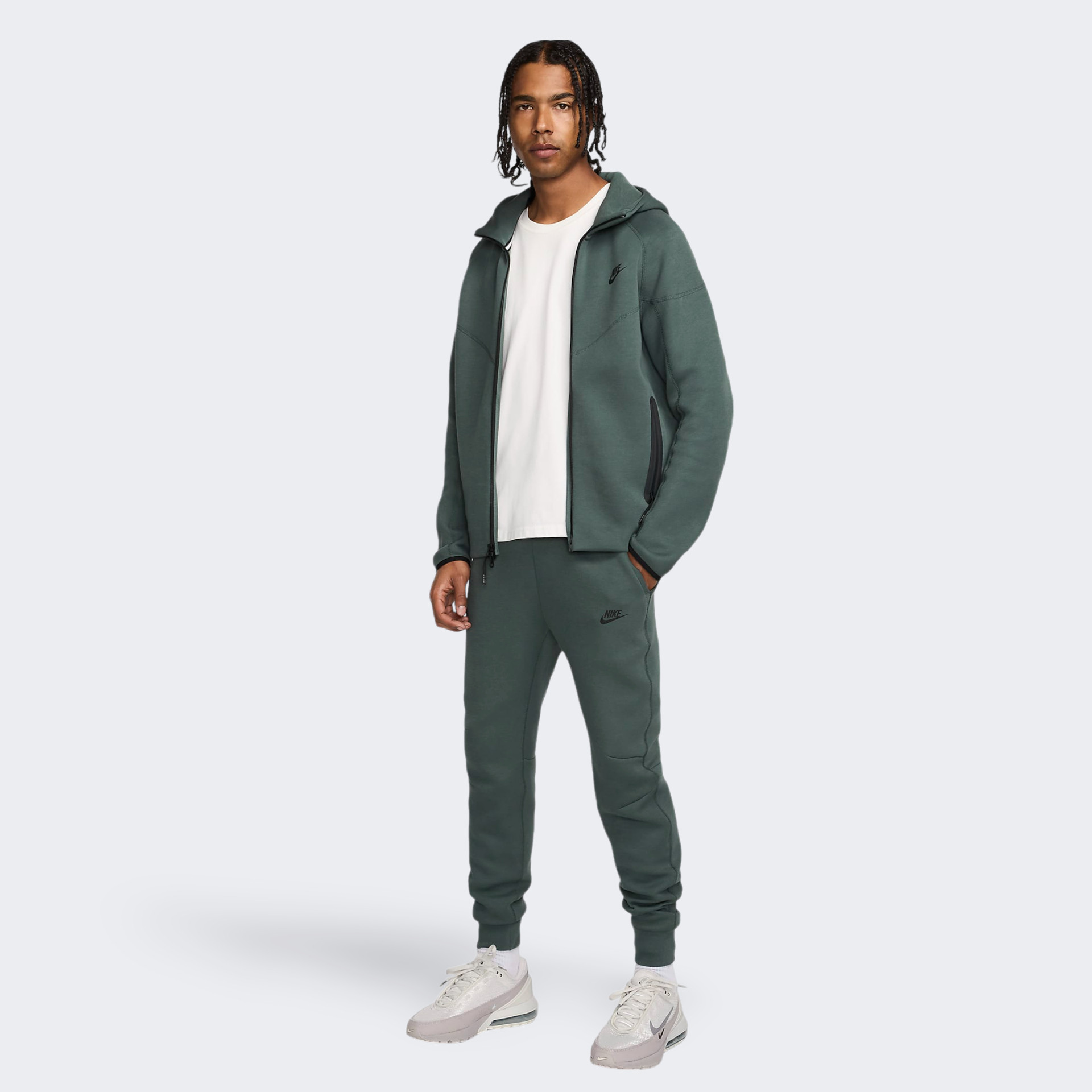 Толстовка Nike Sportswear Tech Fleece Windrunner Green FB7921-338
