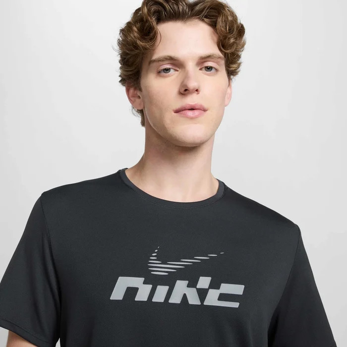 Футболка Nike M DF UV MILER FLASH SS IB4127-070