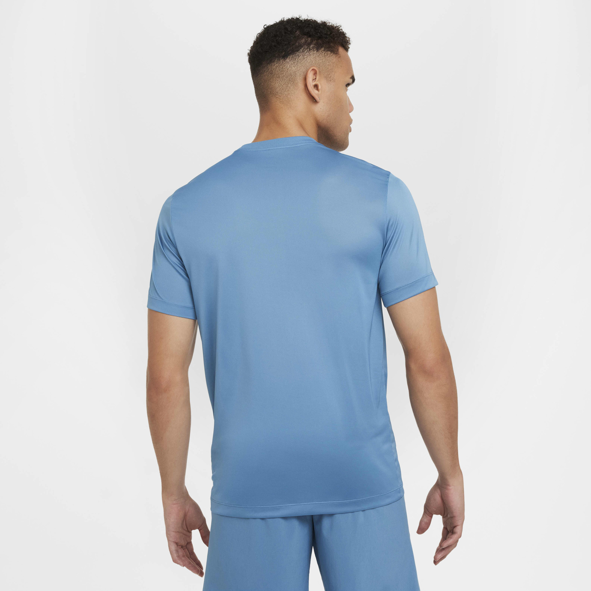 Футболка чоловіча Nike Df Ss Rlgd Iykyk Light Blue HF6144-429