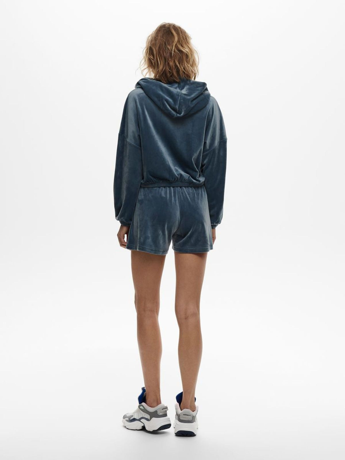 Шорти ONLLAYA SHORTS SWT 15231359 Blue Mirage ONLY L Темно-синій 15231359BlueMirage