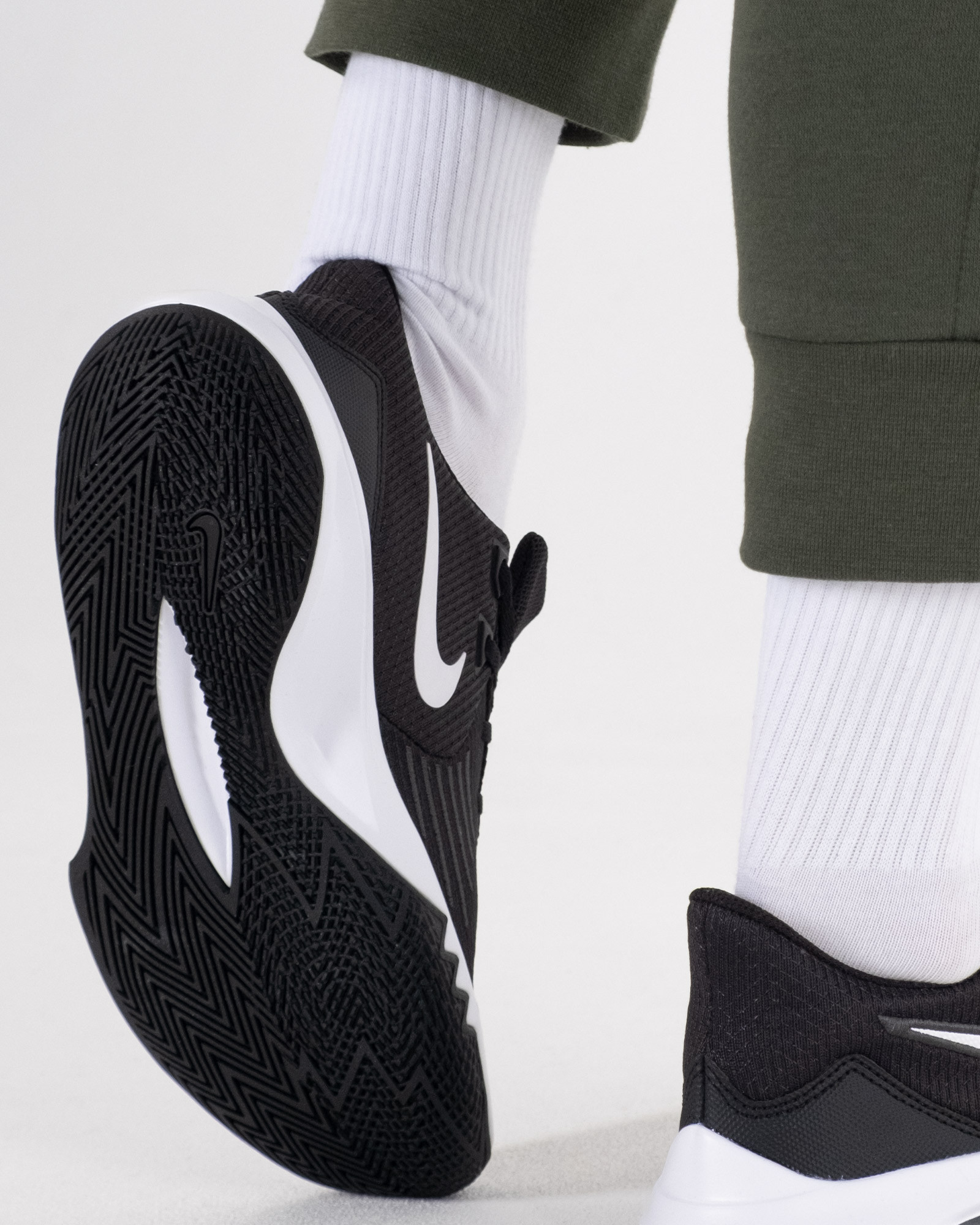 Кросівки баскетбольні Nike PRECISION V CW3403-003