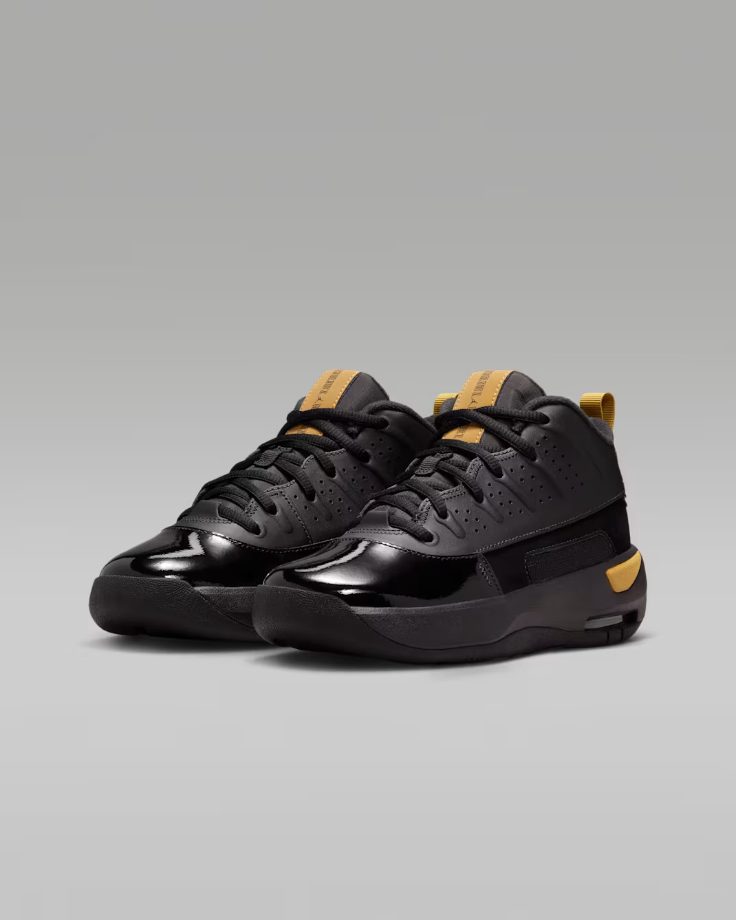 Кросівки Jordan MAX AURA 7 (GS) HQ2089-007