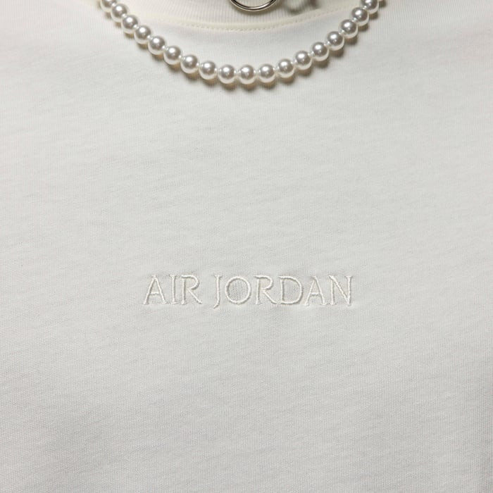 Футболка AIR JORDAN WM 85 SS TEE HF3447-133