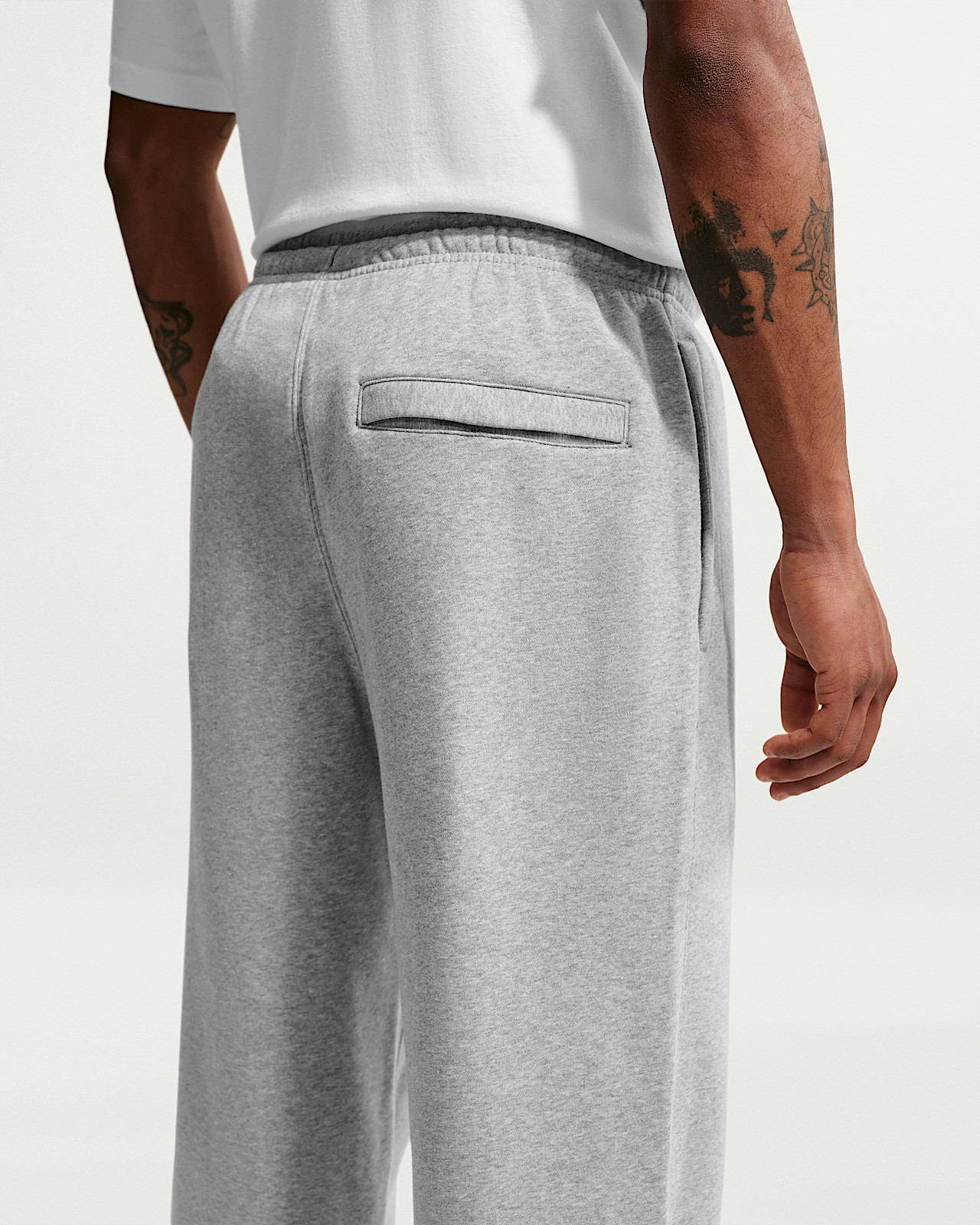 Штани Nike M CLUB BB OH PANT FN3730-063