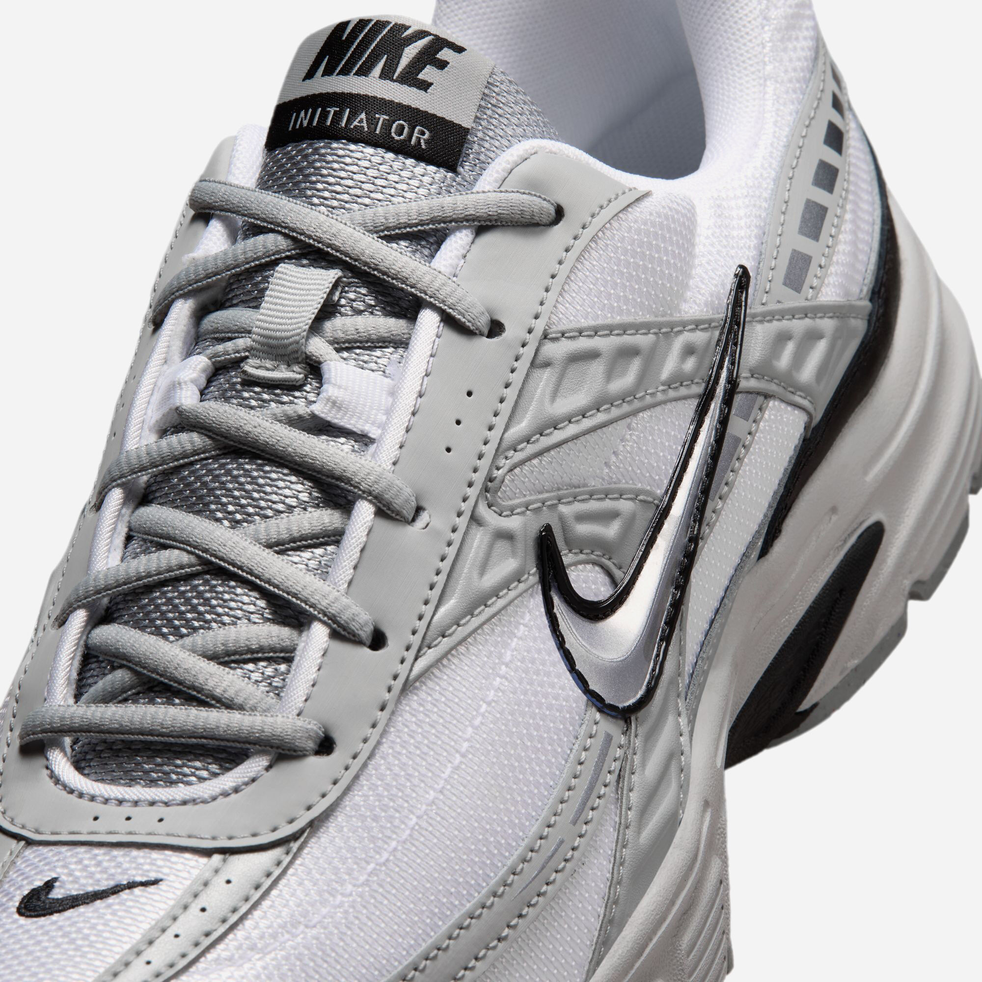 Кросівки Nike INITIATOR 394055-105