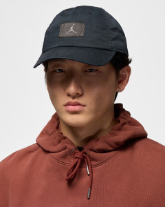 Бейсболка Jordan CLUB CAP US CB FLT PATCH FD5181-014