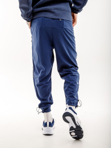 Штани Nike TRACK CLUB PANT FB5503-410