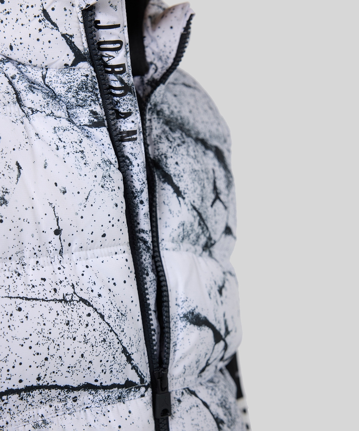 Куртка 95D191-G0W Jordan 95D191-G0W