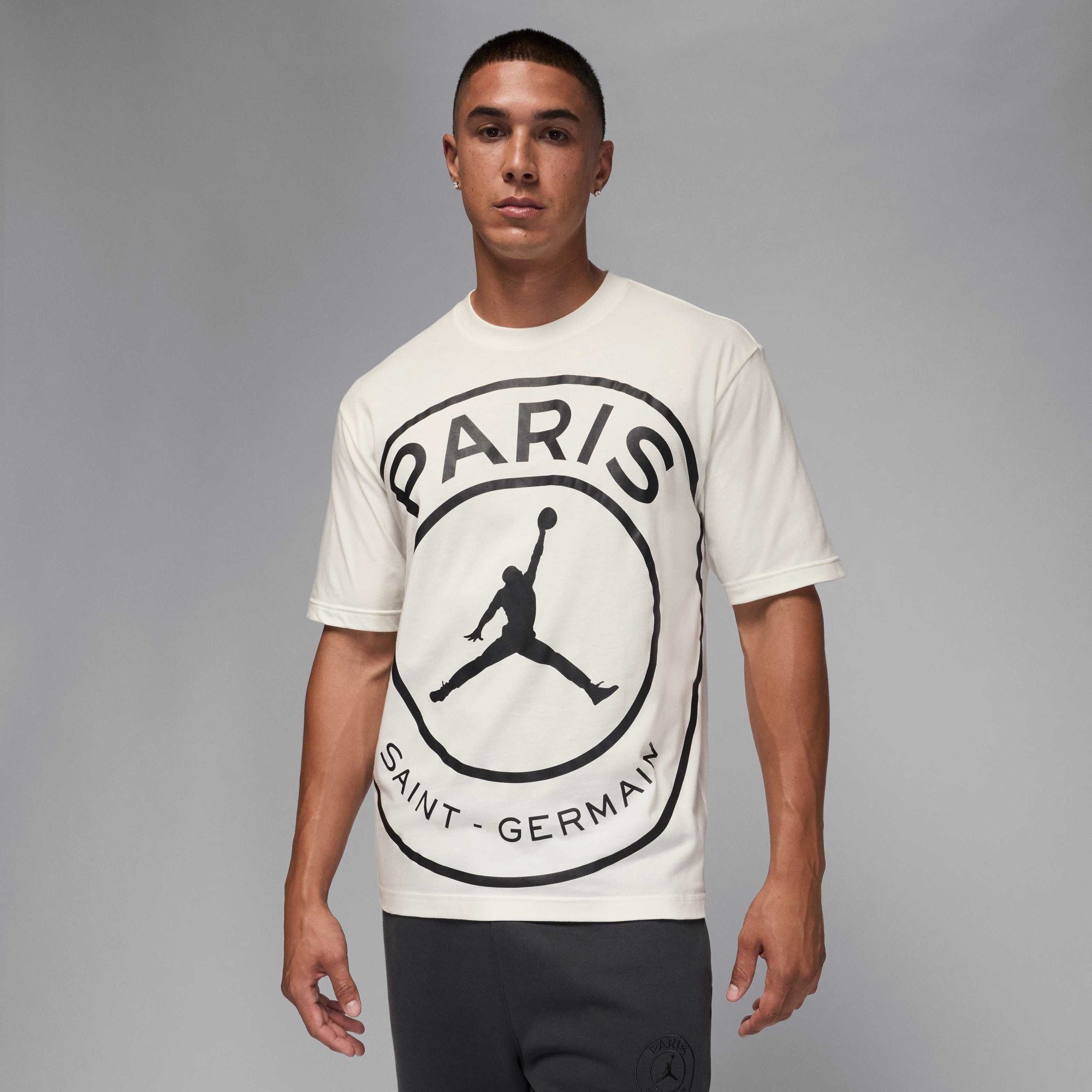 Футболка Jordan Paris Saint-Germain T-Shirt HV3411-133