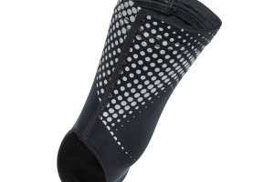 Фіксатор щиколотки Reebok Ankle Support чорний Уні S RRSU-13123