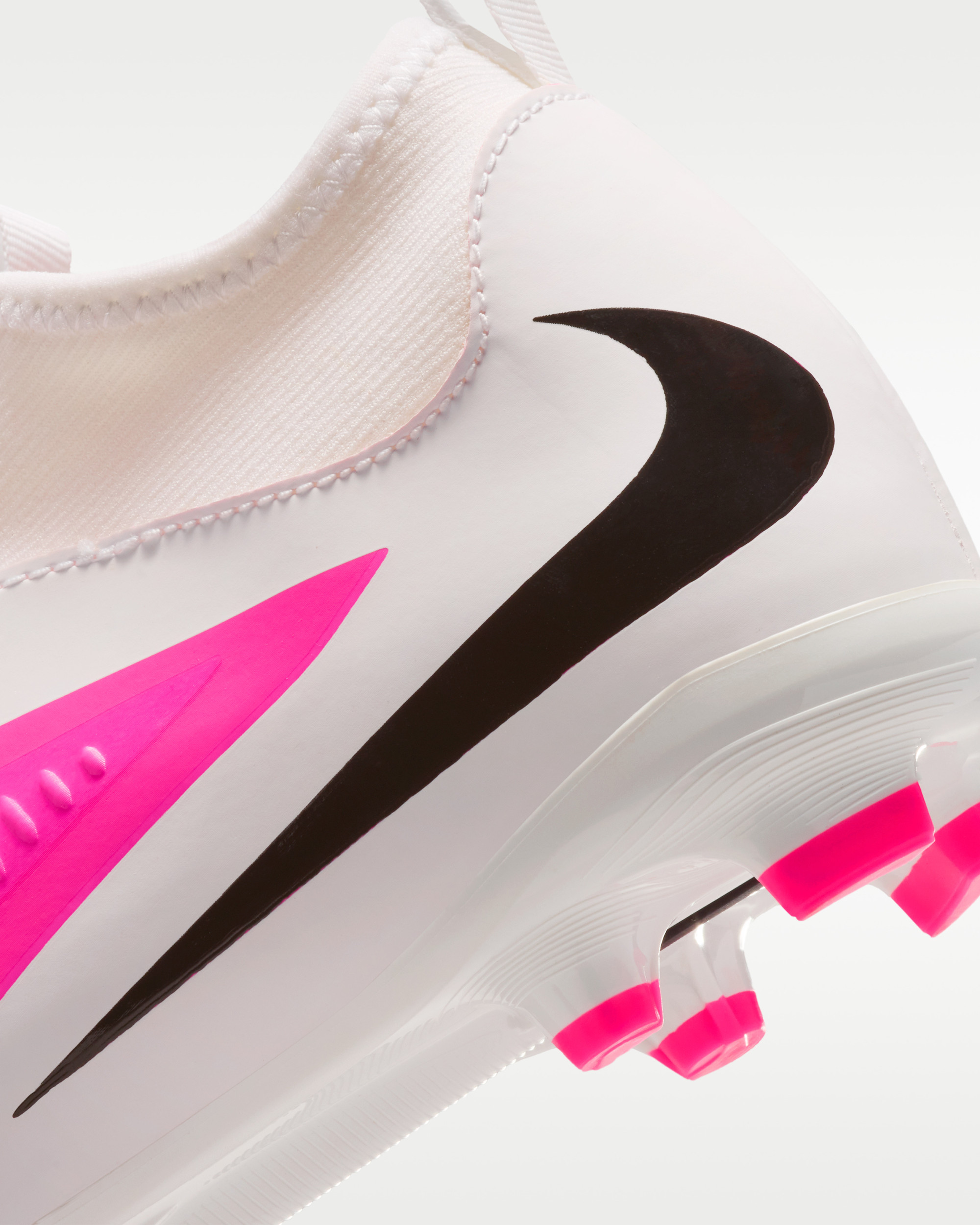 Бутси Nike JR PHANTOM 6 HIGH ACAD FGMG T IH1789-901