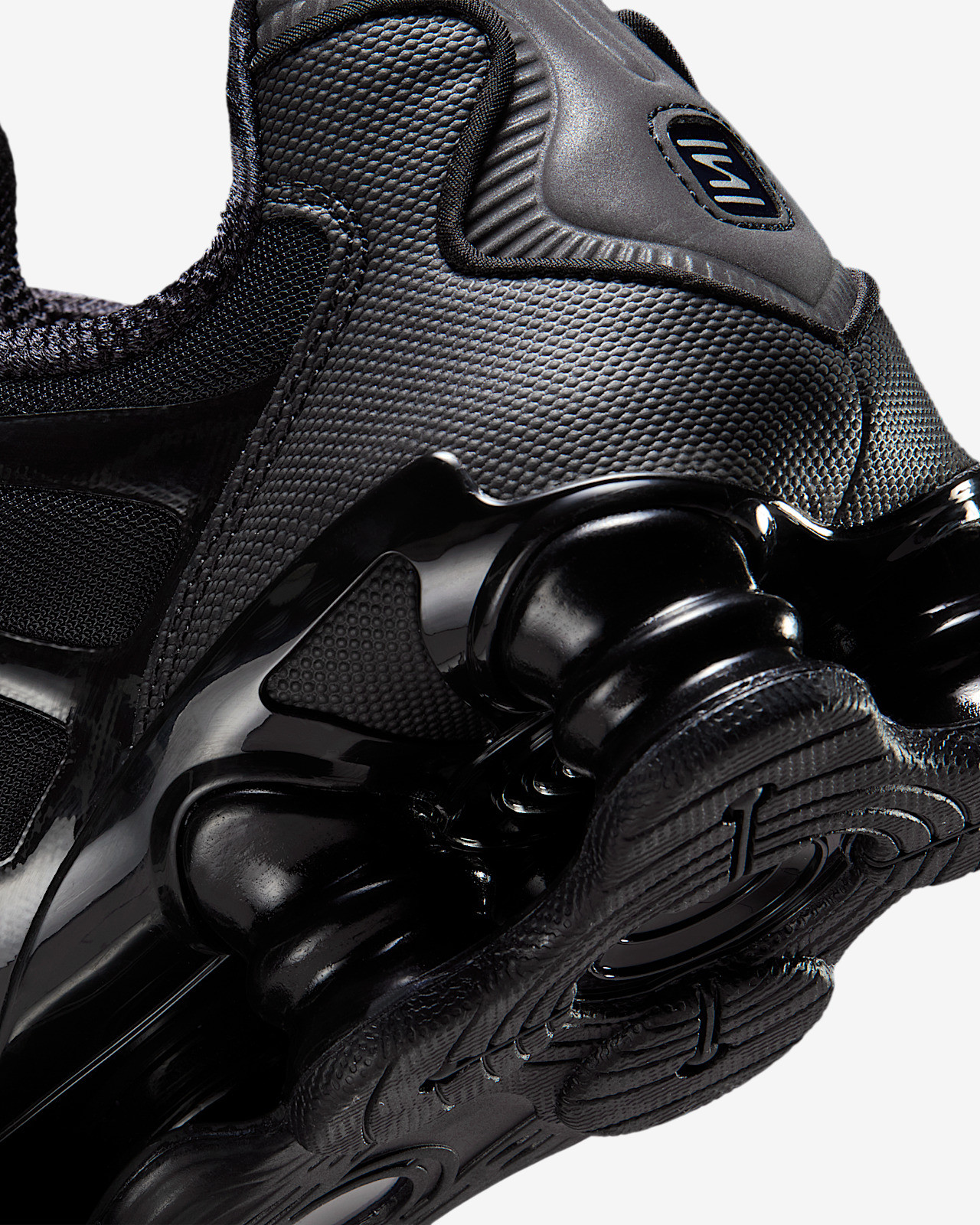 Кросівки Nike SHOX TL IQ0167-001