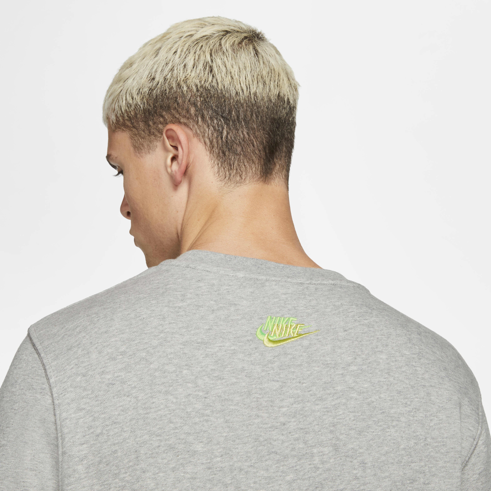 Світшот Nike Sportswear Essentials+ DJ6914-063