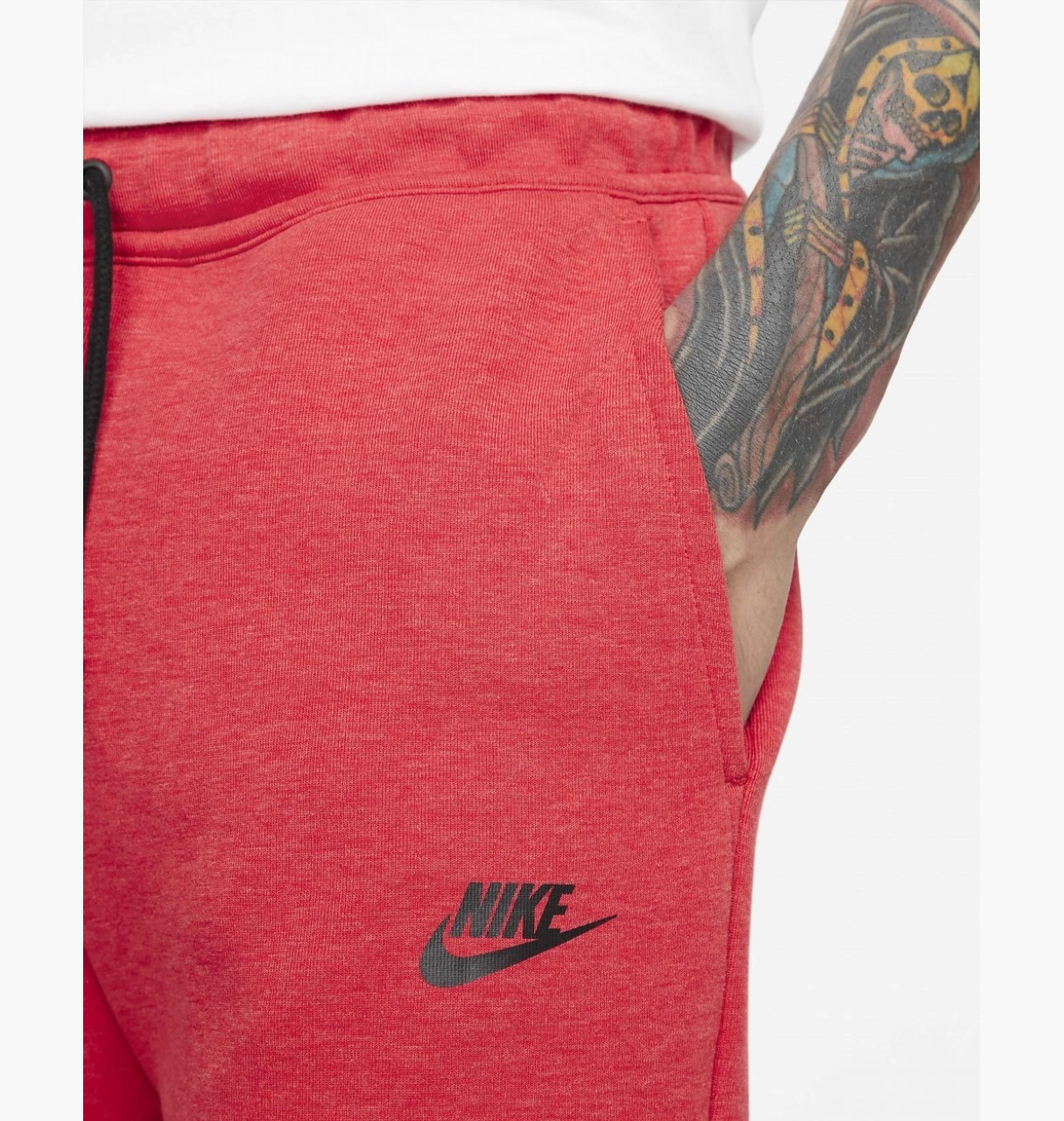 Шорти Nike Sportswear Tech Fleece Shorts Pink FB8171-672