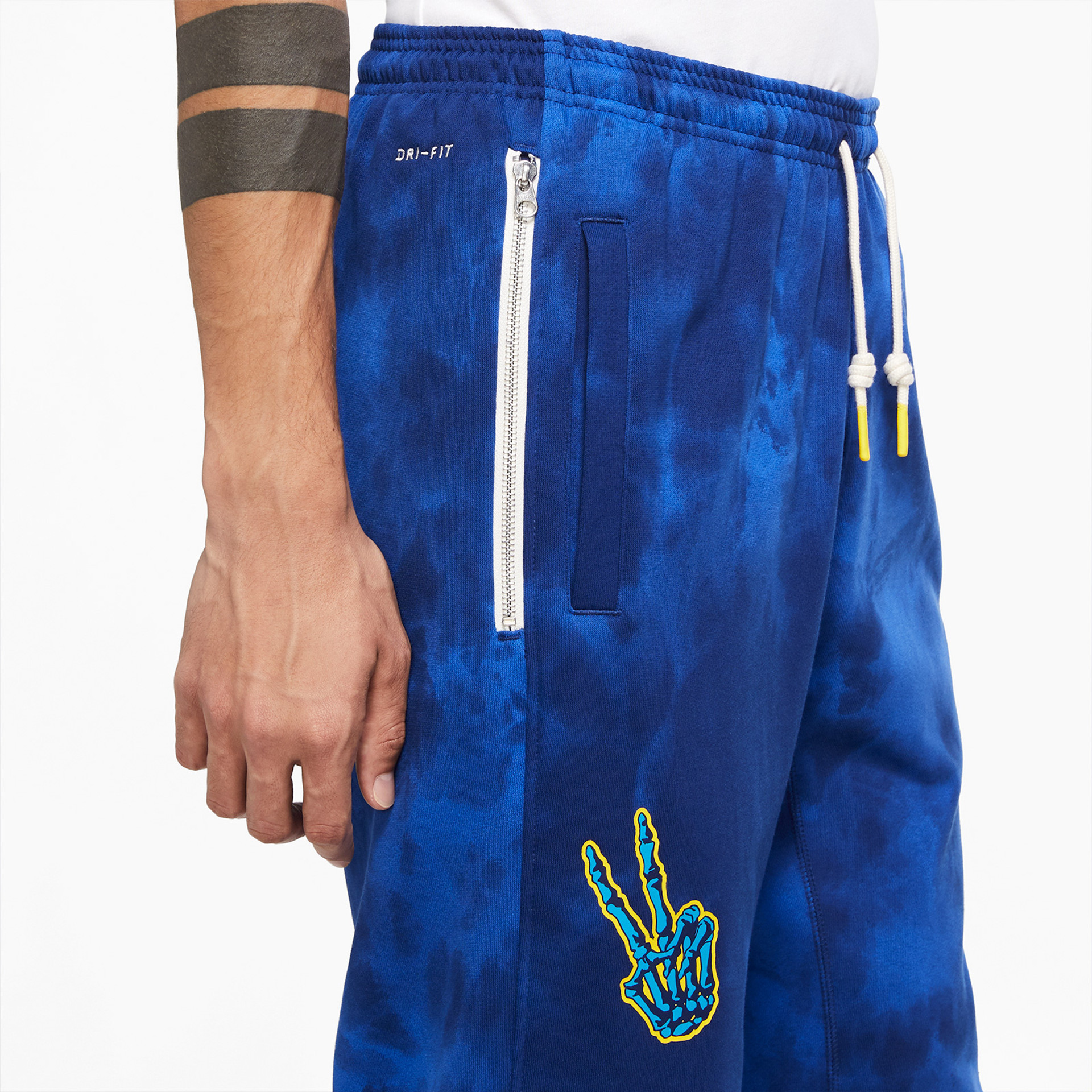 Штани Nike Hardwood Peace Love Basketball Sweatpants CU3623-492