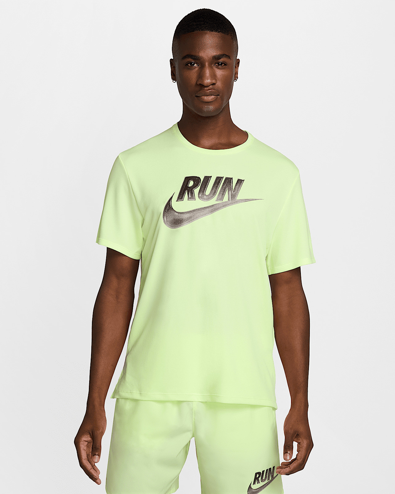 Футболка чоловіча Nike Run Energy Miller Green HJ3564-701