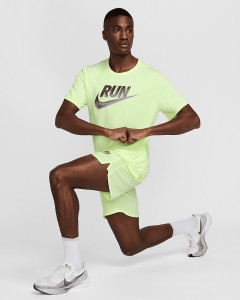 Футболка чоловіча Nike Run Energy Miller Green HJ3564-701