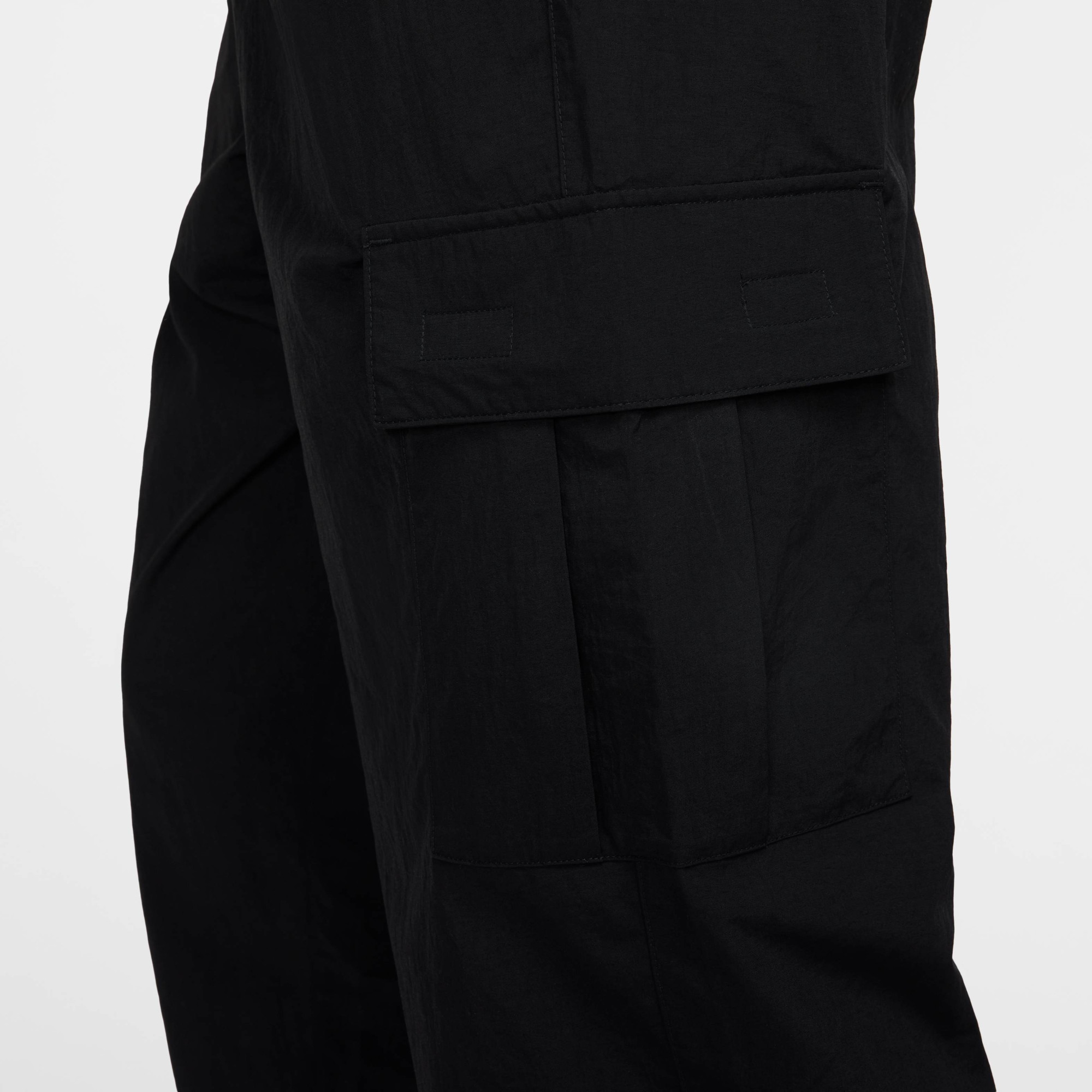 Штани чоловічі Nike Club Cargo Black HJ1990-010