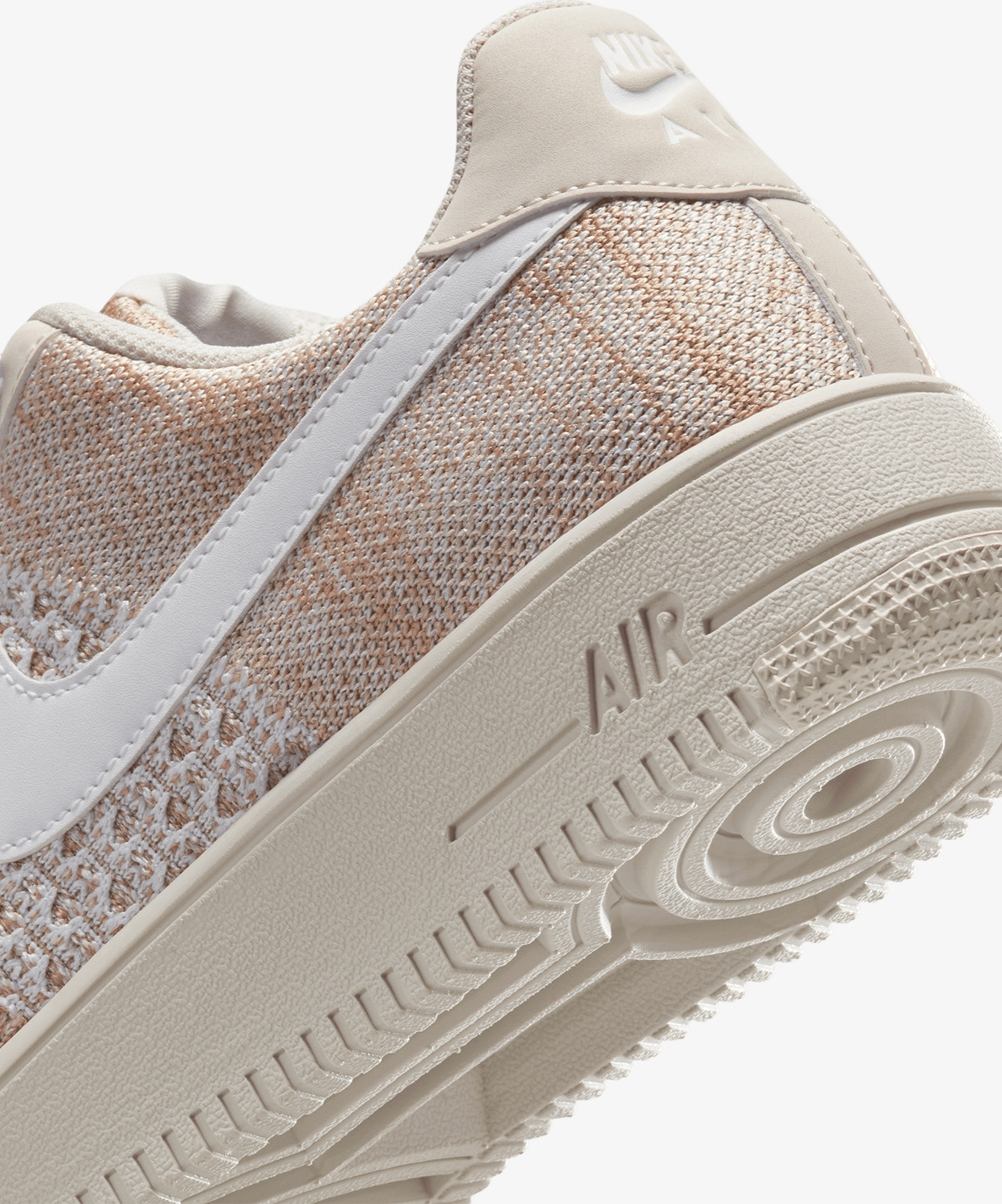 Кросівки чоловічі Nike Air Force 1 Flyknit 2.0 Beige IB7675-001