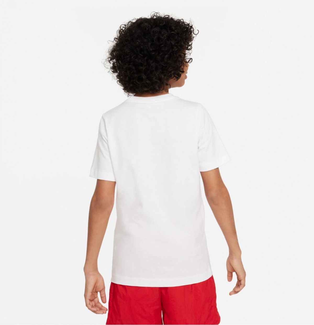 Футболка підліткова K NSW TEE SOCCER BALL FA23 FD3974-100 Nike XL Білий FD3974-100